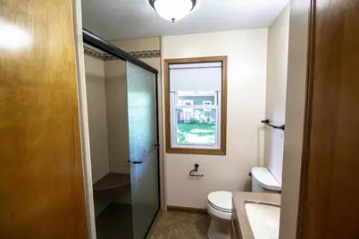 401 13th Avenue NE, Austin, MN 55912 - Photo 14