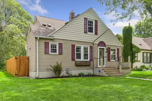 4136 Abbott Ave N, Robbinsdale, MN 55422 - Photo 2