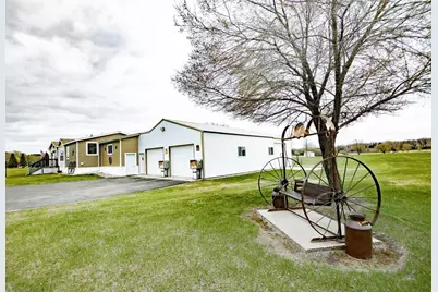 46112 County Highway 14, Perham, MN 56573 - Photo 6
