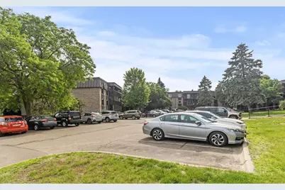 4207 Lakeside Avenue N #328, Brooklyn Center, MN 55429 - Photo 44