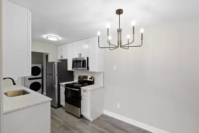2011 E 122nd Street #D11, Burnsville, MN 55337 - Photo 8