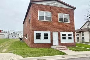 101 2nd St SE, Fairfax, MN 55332 - Photo 1