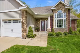 16622 206th Cir, Hutchinson, MN 55350 - Photo 2