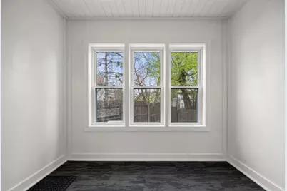 194 Logan Avenue N, Minneapolis, MN 55405 - Photo 14