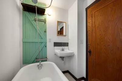 194 Logan Avenue N, Minneapolis, MN 55405 - Photo 12