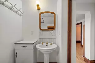 194 Logan Ave N, Minneapolis, MN 55405 - Photo 38