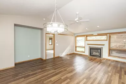 2451 Madison Square Drive S, Fargo, ND 58104 - Photo 10