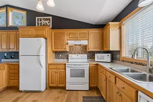 7605 387th St, North Branch, MN 55056 - Photo 8