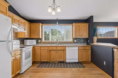 7605 387th Street, North Branch, MN 55056 - Photo 6