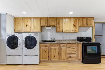 645 Warner Avenue S, Mahtomedi, MN 55115 - Photo 38