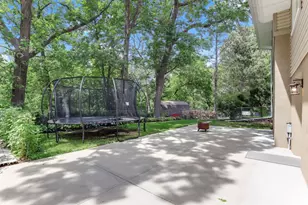 645 Warner Ave S, Mahtomedi, MN 55115 - Photo 44