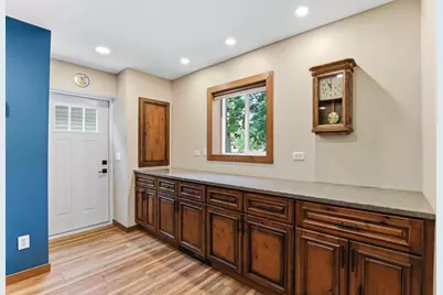 645 Warner Avenue S, Mahtomedi, MN 55115 - Photo 34