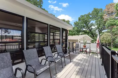645 Warner Avenue S, Mahtomedi, MN 55115 - Photo 4