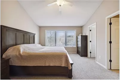 15843 Porchlight Lane, Eden Prairie, MN 55347 - Photo 10