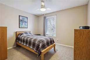 15843 Porchlight Ln, Eden Prairie, MN 55347 - Photo 12