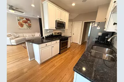 15843 Porchlight Lane, Eden Prairie, MN 55347 - Photo 8