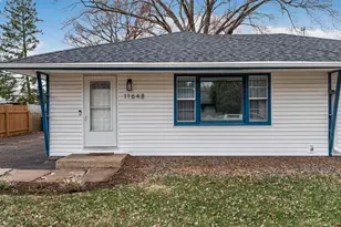 11648 Ilex St NW, Coon Rapids, MN 55448 - Photo 4