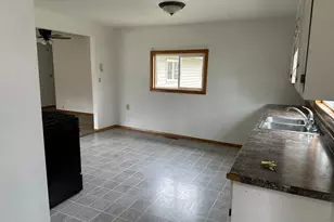 317 State St E, Detroit Lakes, MN 56501 - Photo 4