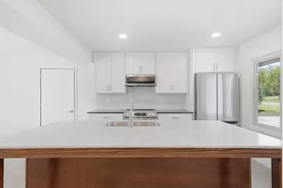 8504 Edison Street NE, Blaine, MN 55449 - Photo 6