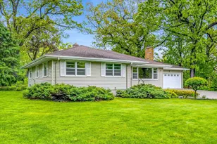 1638 Glenview Ct, Arden Hills, MN 55112 - Photo 2