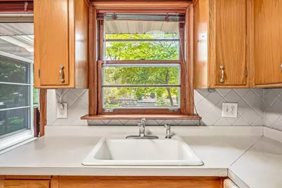 1638 Glenview Court, Arden Hills, MN 55112 - Photo 20