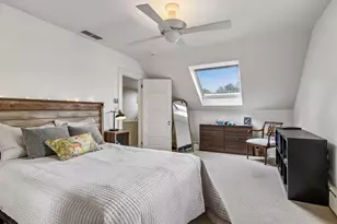 2240 W Lake of the Isles Pkwy, Minneapolis, MN 55405 - Photo 48