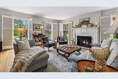 2240 W Lake Of The Isles Parkway, Minneapolis, MN 55405 - Photo 10
