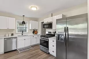 3200 Ewing Ave N, Robbinsdale, MN 55422 - Photo 12