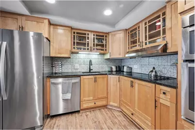2885 Knox Avenue S #405, Minneapolis, MN 55408 - Photo 12