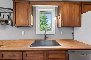 1030 Whitney Dr, Apple Valley, MN 55124 - Photo 12