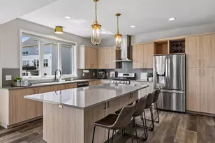 5435 GESTACH LN, Victoria, MN 55386 - Photo 2