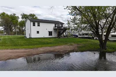 1017 Chester Ave SE, Rochester, MN 55904 - Photo 4