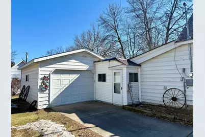 206 6th Street NW, Little Falls, MN 56345 - Photo 2