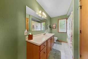 425 Hazeltine Pl NE, Owatonna, MN 55060 - Photo 14