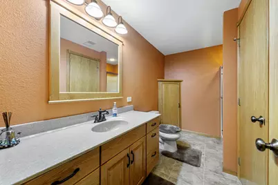 425 Hazeltine Place NE, Owatonna, MN 55060 - Photo 22