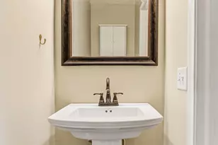 16304 Temple Dr, Minnetonka, MN 55345 - Photo 14