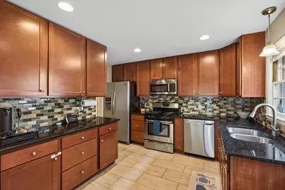 3049 Sumter Avenue S, Saint Louis Park, MN 55426 - Photo 2