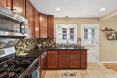 3049 Sumter Avenue S, Saint Louis Park, MN 55426 - Photo 4