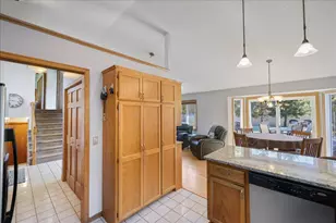 512 Hyde Ave N, Mahtomedi, MN 55115 - Photo 16
