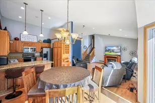 512 Hyde Ave N, Mahtomedi, MN 55115 - Photo 20