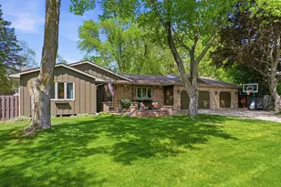 3938 Blackhawk Cir, Eagan, MN 55122 - Photo 46