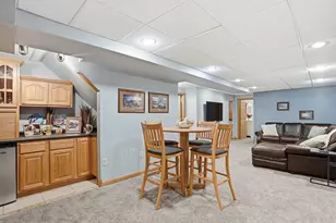 3938 Blackhawk Cir, Eagan, MN 55122 - Photo 6