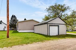 425 6th Ave W, Floodwood, MN 55736 - Photo 16