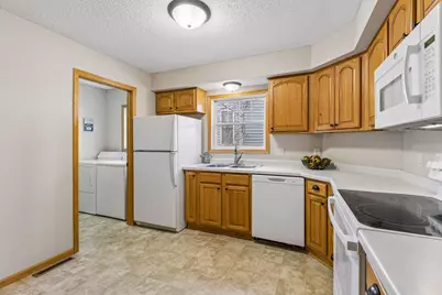 14301 Bedford Drive, Eden Prairie, MN 55346 - Photo 10