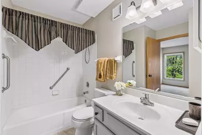 14301 Bedford Drive, Eden Prairie, MN 55346 - Photo 20