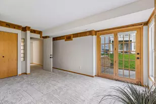 14301 Bedford Dr, Eden Prairie, MN 55346 - Photo 30