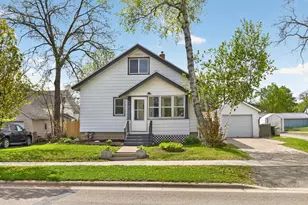 616 6th St SE, Rochester, MN 55904 - Photo 2