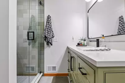 4738 N Humboldt Avenue N, Minneapolis, MN 55430 - Photo 28