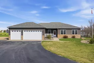 17176 Lakeview Ln, Audubon, MN 56511 - Photo 1
