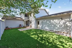 897 Monterey Dr, Shoreview, MN 55126 - Photo 4
